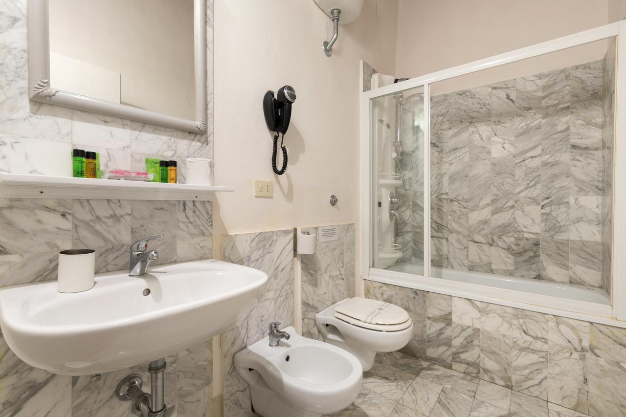 F6 - Santa Croce One Bedroom Flat For 2 Or 3 Guests Florence Exterior photo